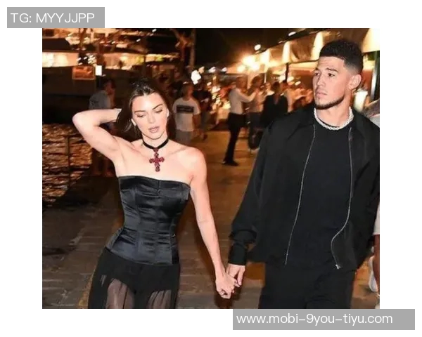 恭喜桑切斯迎来女儿女友年轻11岁两人感情甜蜜刚开始 恭喜桑切斯迎来女儿女友年轻11岁两人感情甜蜜刚开始