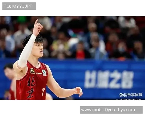 媒体人分析曾凡博选择若拒绝NBL联赛将回归北京队的可能性 媒体人分析曾凡博选择若拒绝NBL联赛将回归北京队的可能性